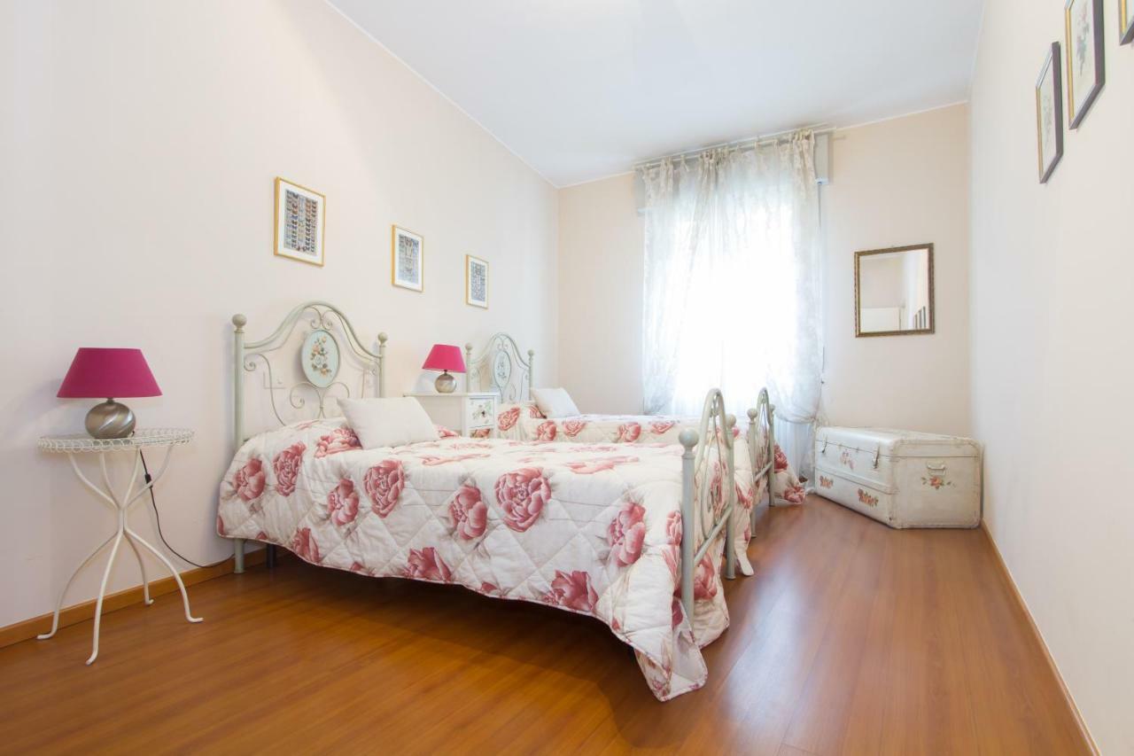 Casa Vacanza Fontana Del Delfino Bergame Extérieur photo